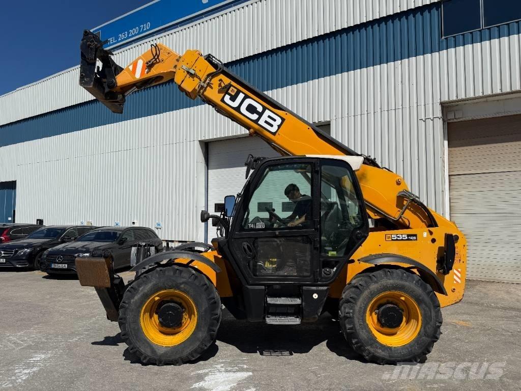 JCB 535-125 伸縮臂操作車