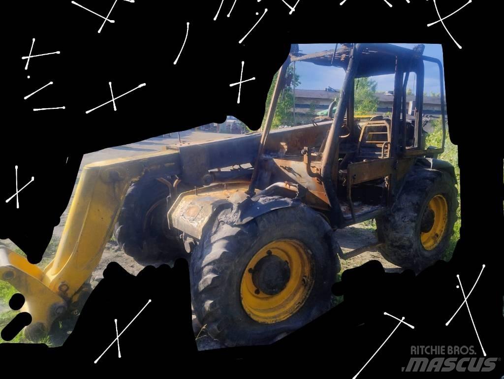 JCB 526 S 伸縮臂操作車