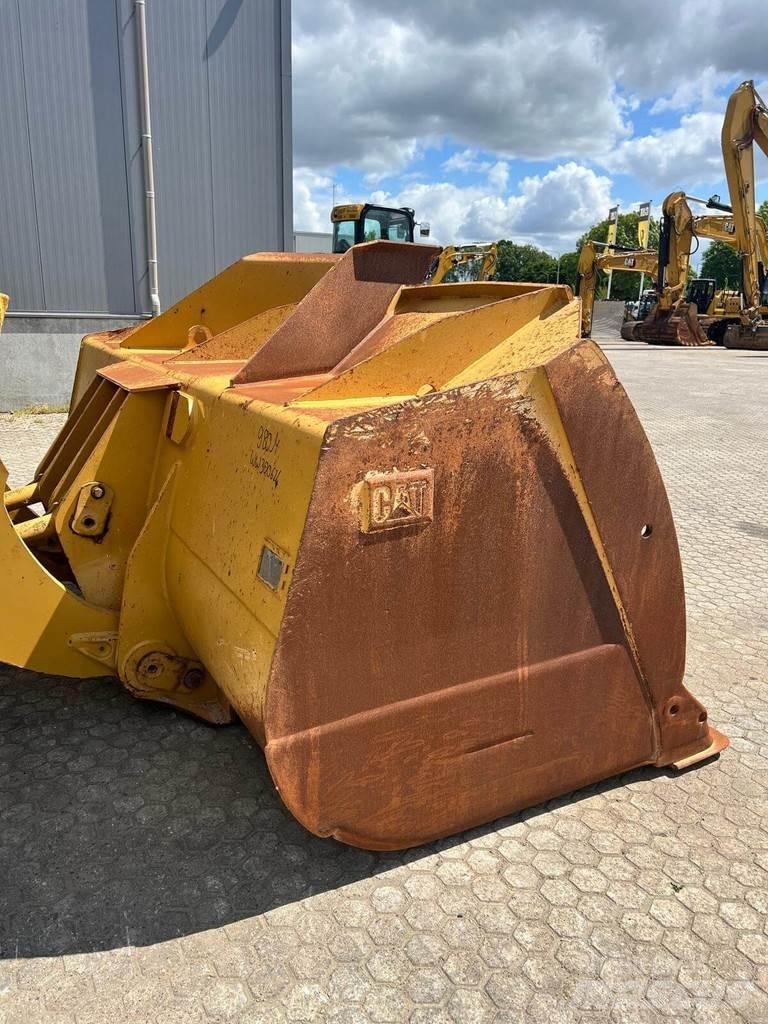 CAT 980M 輪胎式裝載機