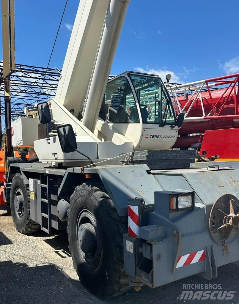 Terex A450 越野起重機