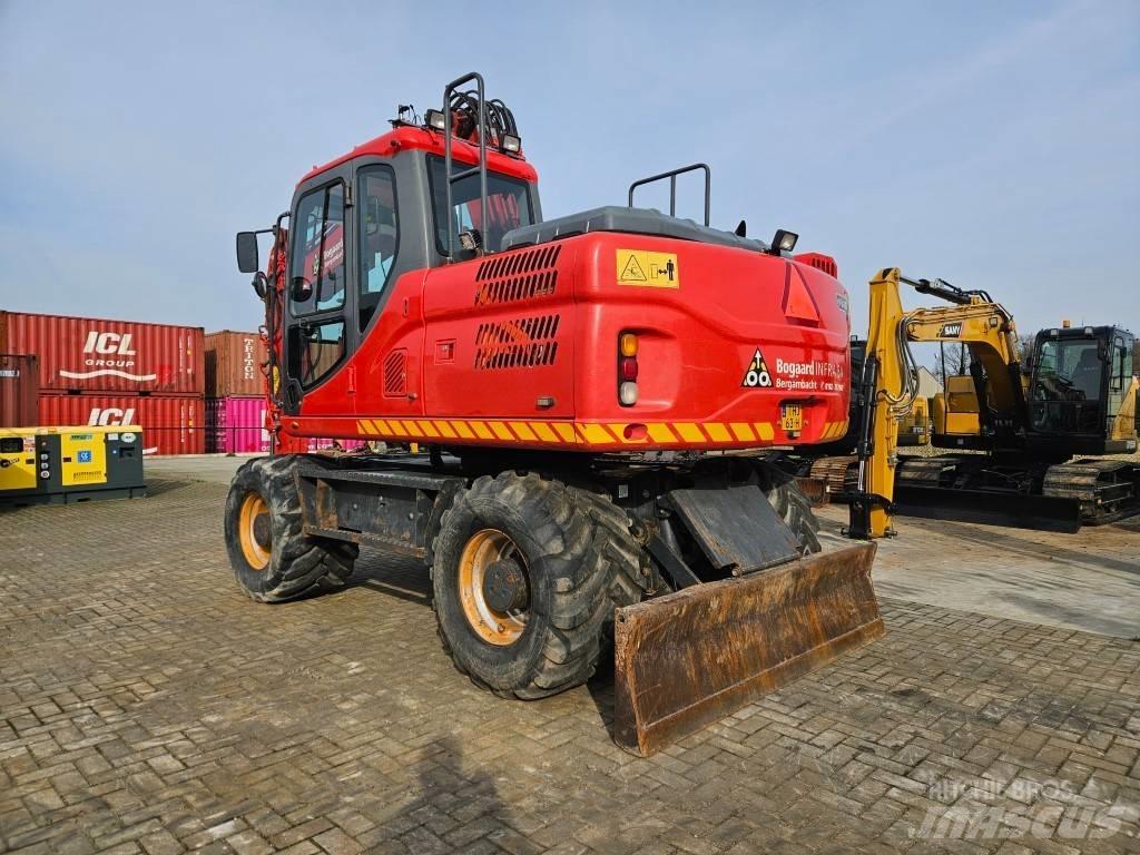 Doosan DX 140 W-3 旋轉式挖土機/掘鑿機/挖掘機