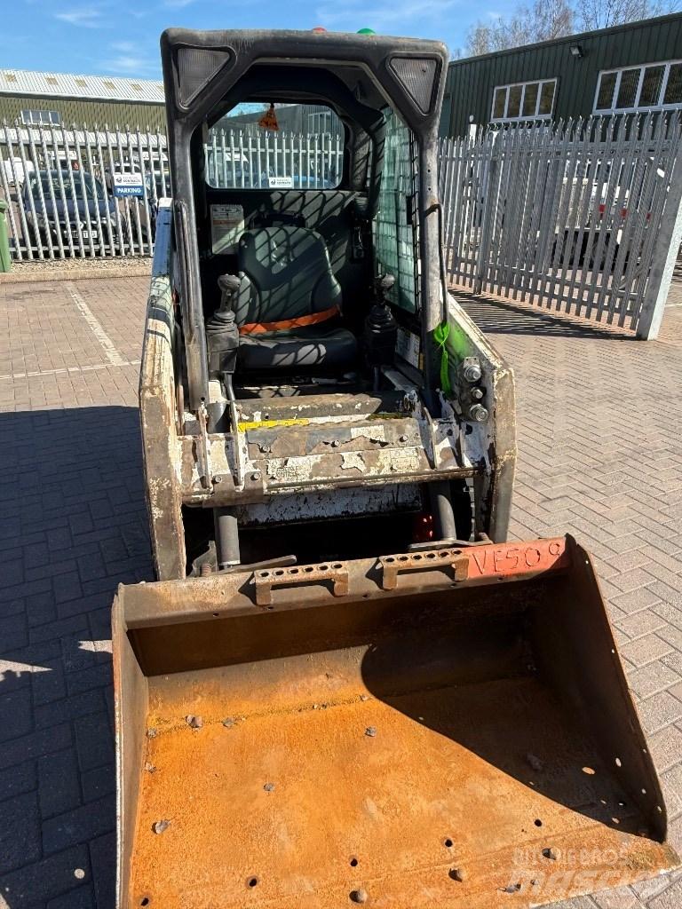 Bobcat S 100 滑移轉向裝載機