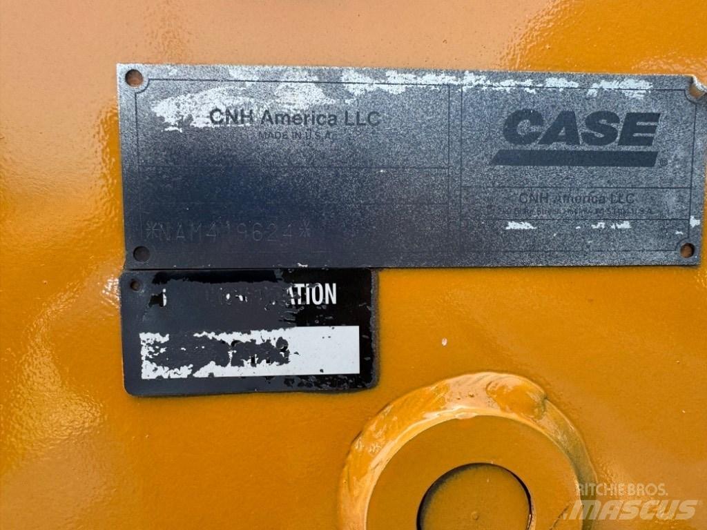 CASE 450 滑移轉向裝載機