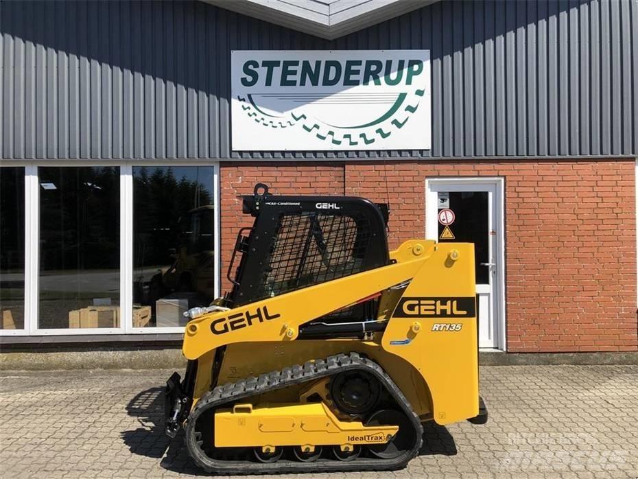 Gehl RT135 滑移轉向裝載機