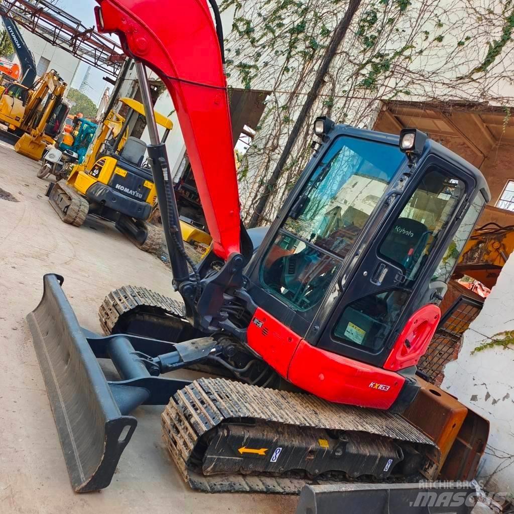 Kubota KX 163 小型挖土機/掘鑿機<7t(小型挖掘機)