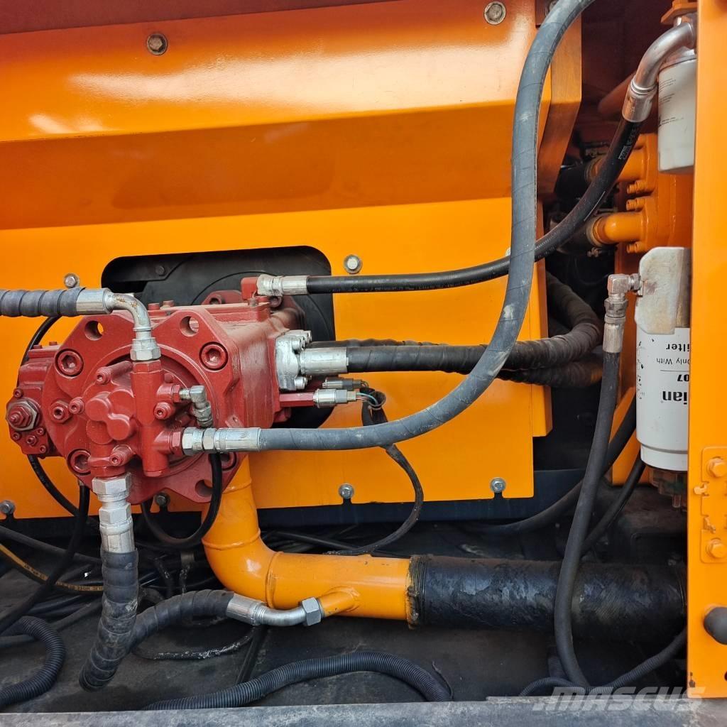 Hyundai 305 LC-9T 履帶式 挖土機/掘鑿機/挖掘機