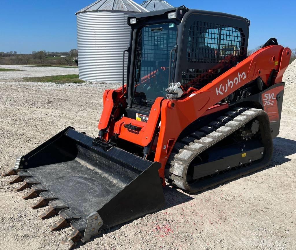 Kubota SVL75-2 滑移轉向裝載機