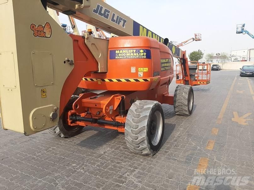 JLG 800AJ 曲臂高空作業車