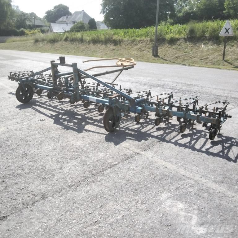  DELFOSSE 12 RANGS 其他耕耘機和配件