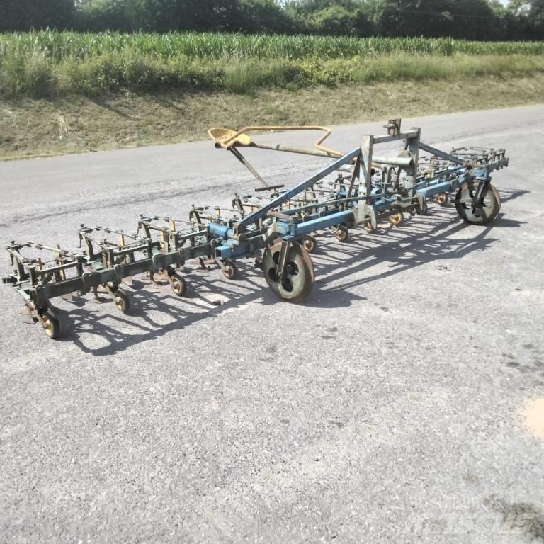  DELFOSSE 12 RANGS 其他耕耘機和配件