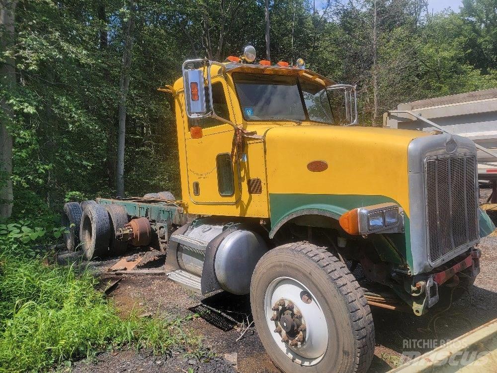 Peterbilt 357 傾卸式卡車