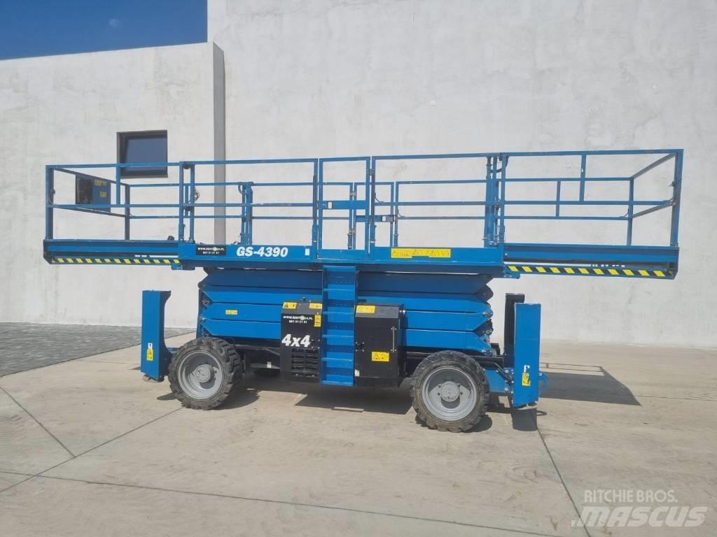 Genie GS 4390 - R304 剪式升降機