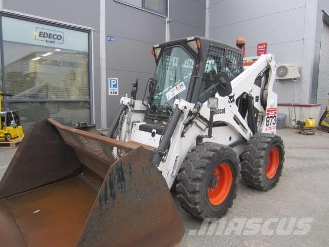 Bobcat 873 HF 滑移轉向裝載機