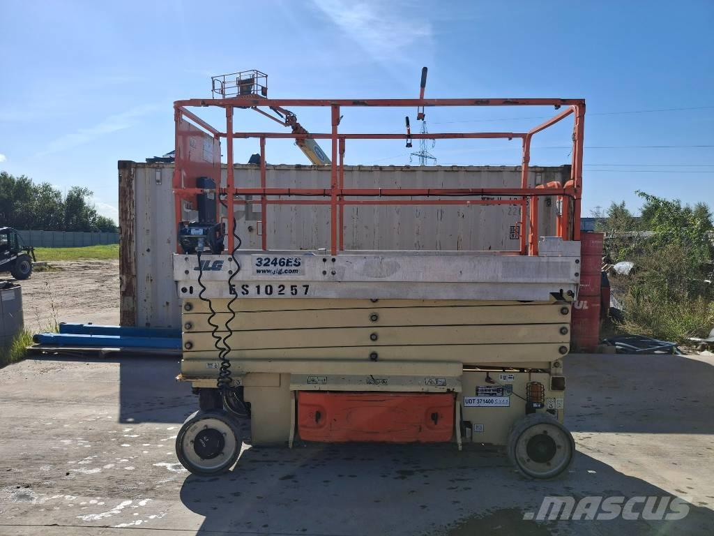 JLG 3246ES 剪式升降機