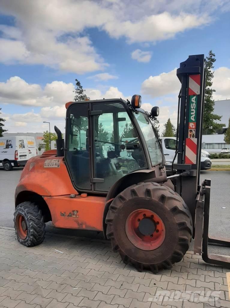 Ausa C 500 H X4 越野車