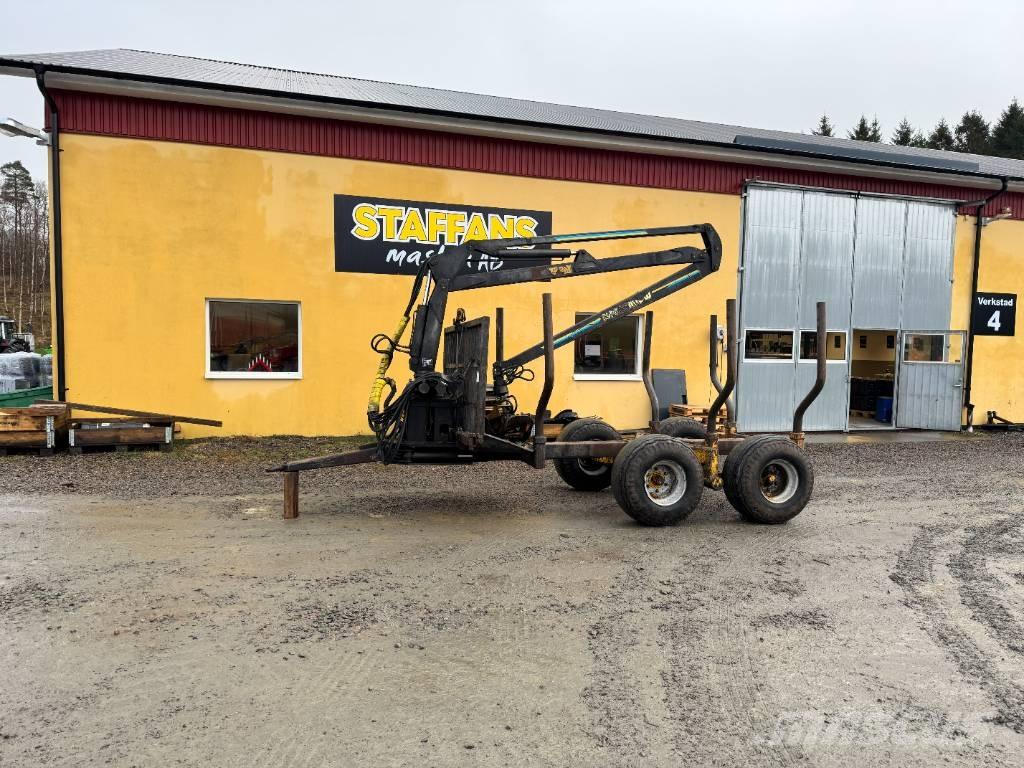 Mowi 2453 林業拖車