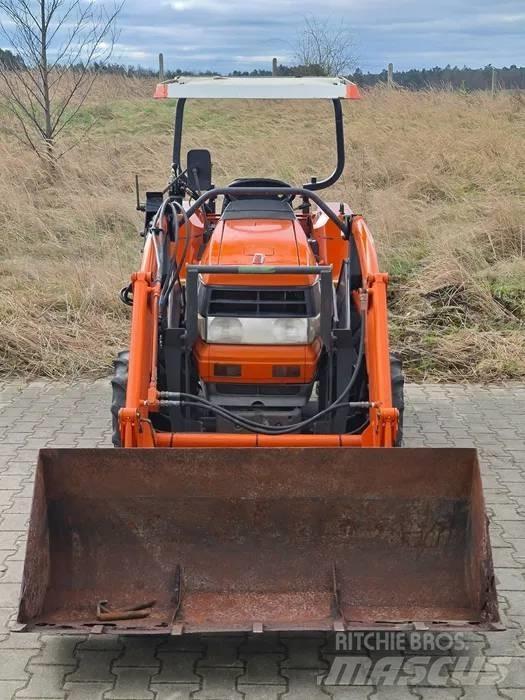 Kubota GL 25 小型曳引機