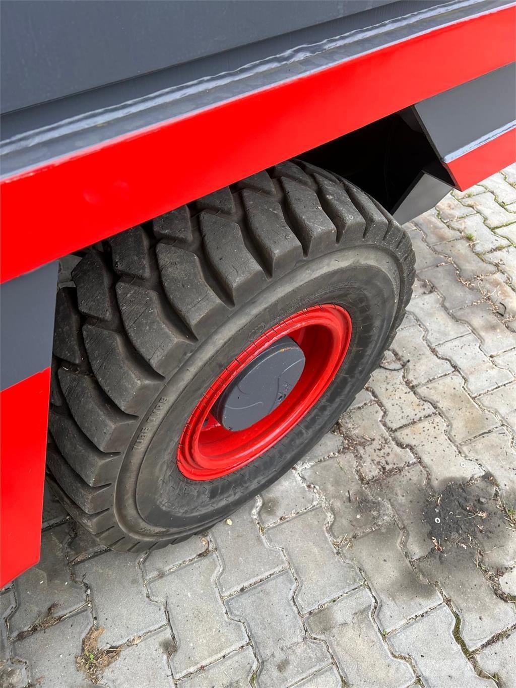 Linde S50D 鏟裝機