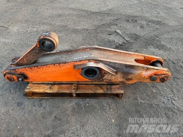 Daewoo Mega 400 V 鏟斗