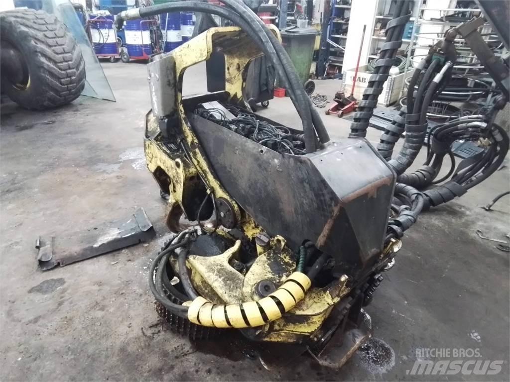Timberjack H270R 收穫機頭