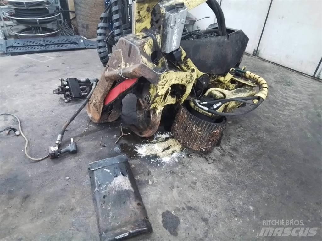 Timberjack H270R 收穫機頭