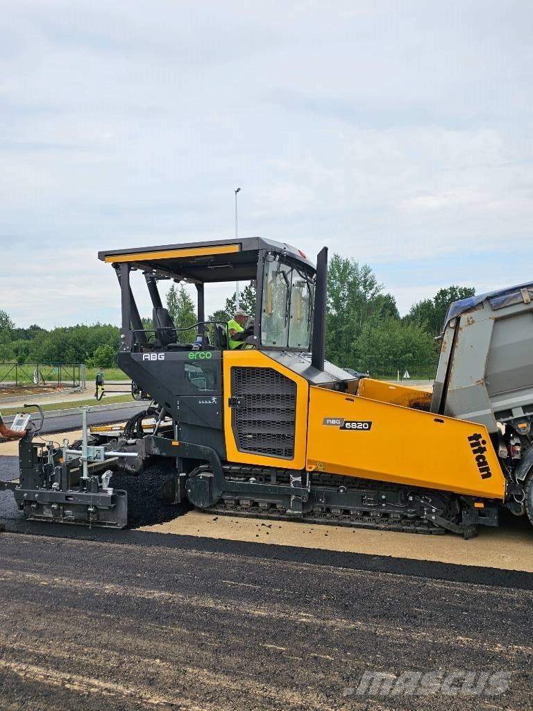 ABG 6820 瀝青攤舖機/鋪路機