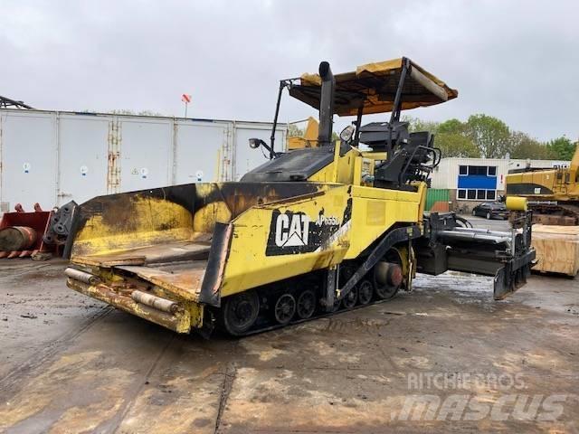CAT AP 655 D 瀝青攤舖機/鋪路機