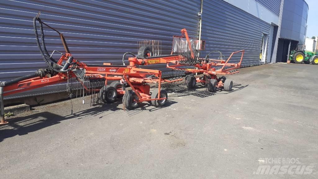 Kuhn 6632 堆草機
