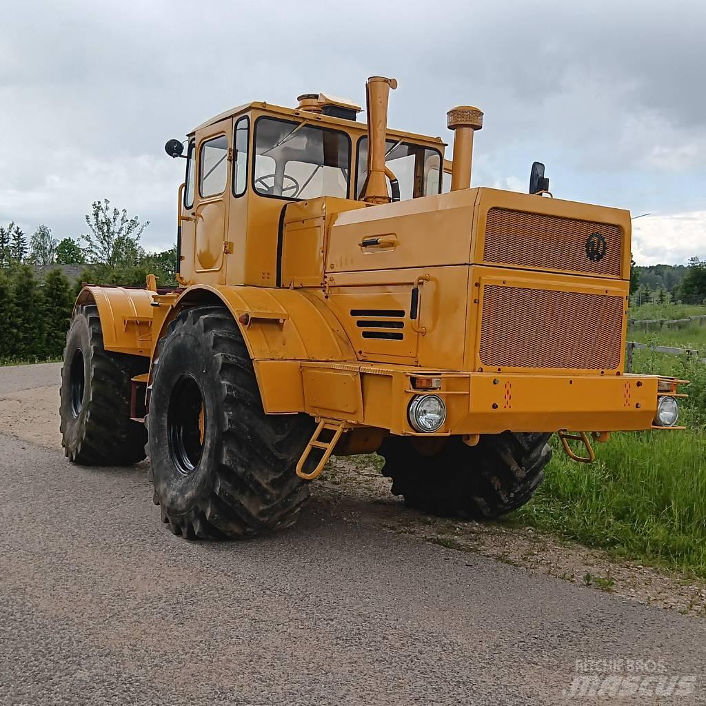 Kirovets K 701 曳引機