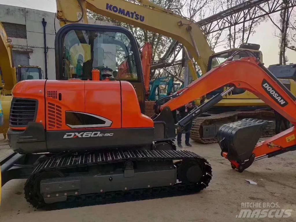 Doosan DX 60-9C 履帶式 挖土機/掘鑿機/挖掘機