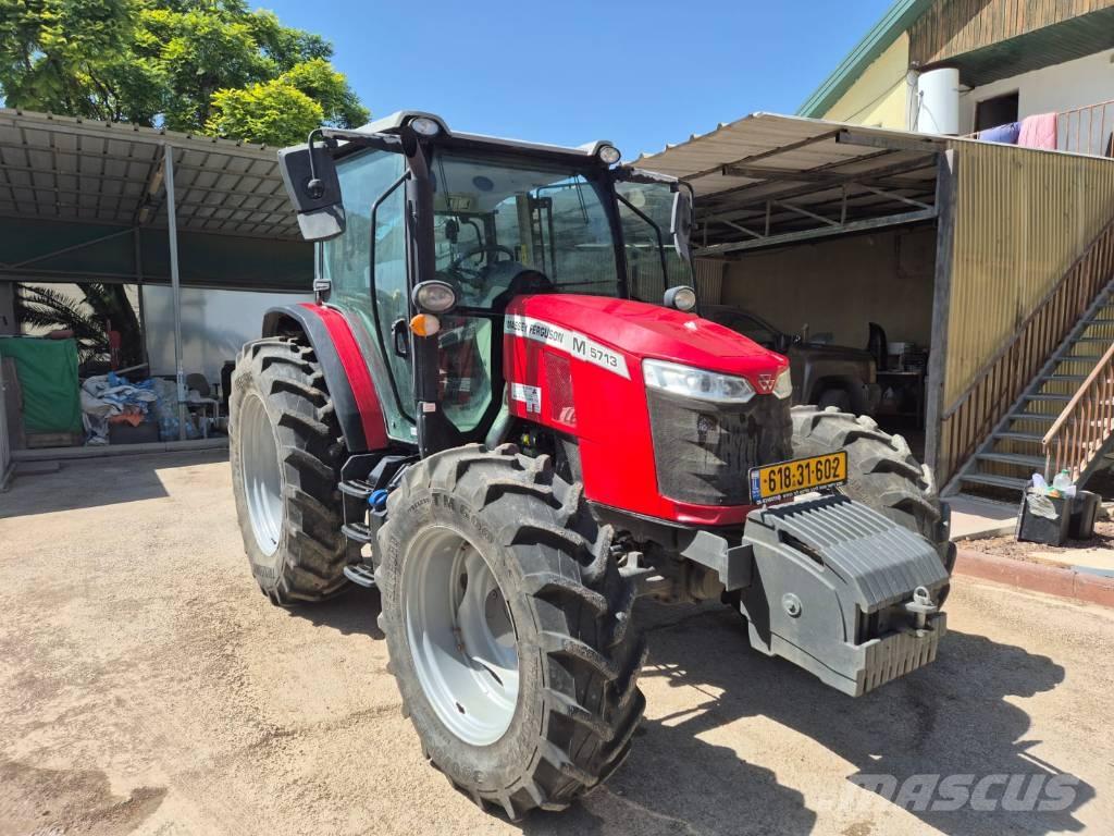 Massey Ferguson 5713 曳引機