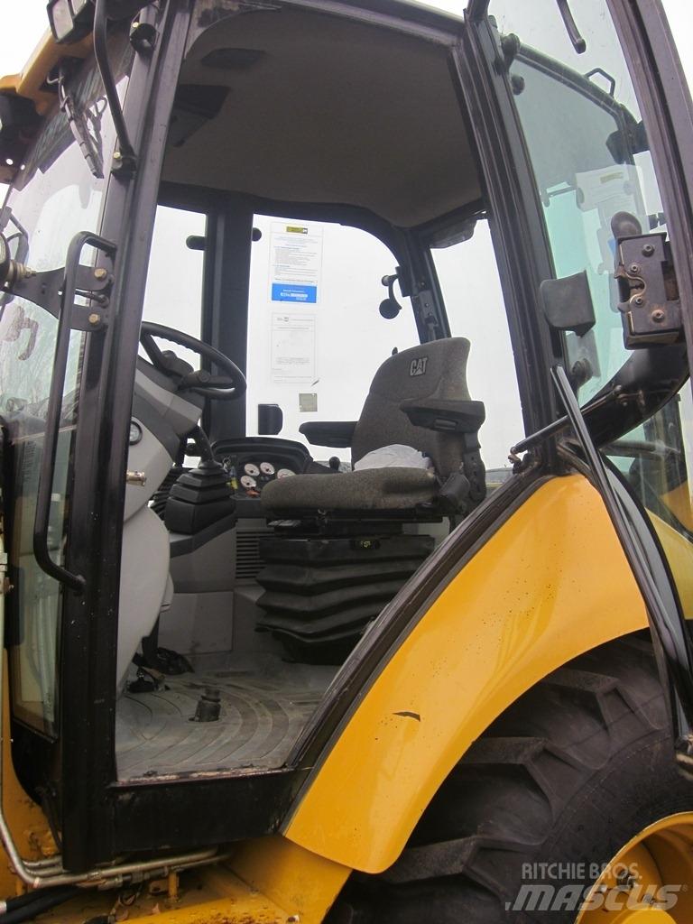 CAT 428E 4x4 反鏟裝載機