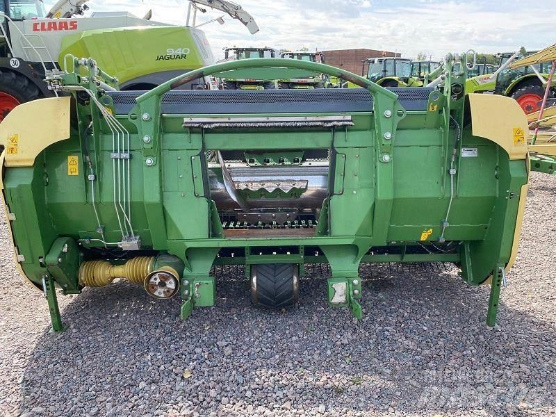 Krone BIG X 630 自走式飼料採集機
