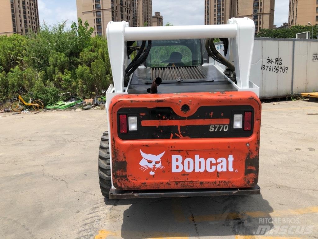 Bobcat S 770 滑移轉向裝載機