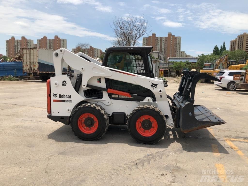 Bobcat S 770 滑移轉向裝載機