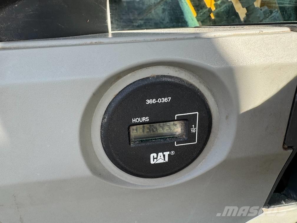 CAT 323 F L 履帶式 挖土機/掘鑿機/挖掘機