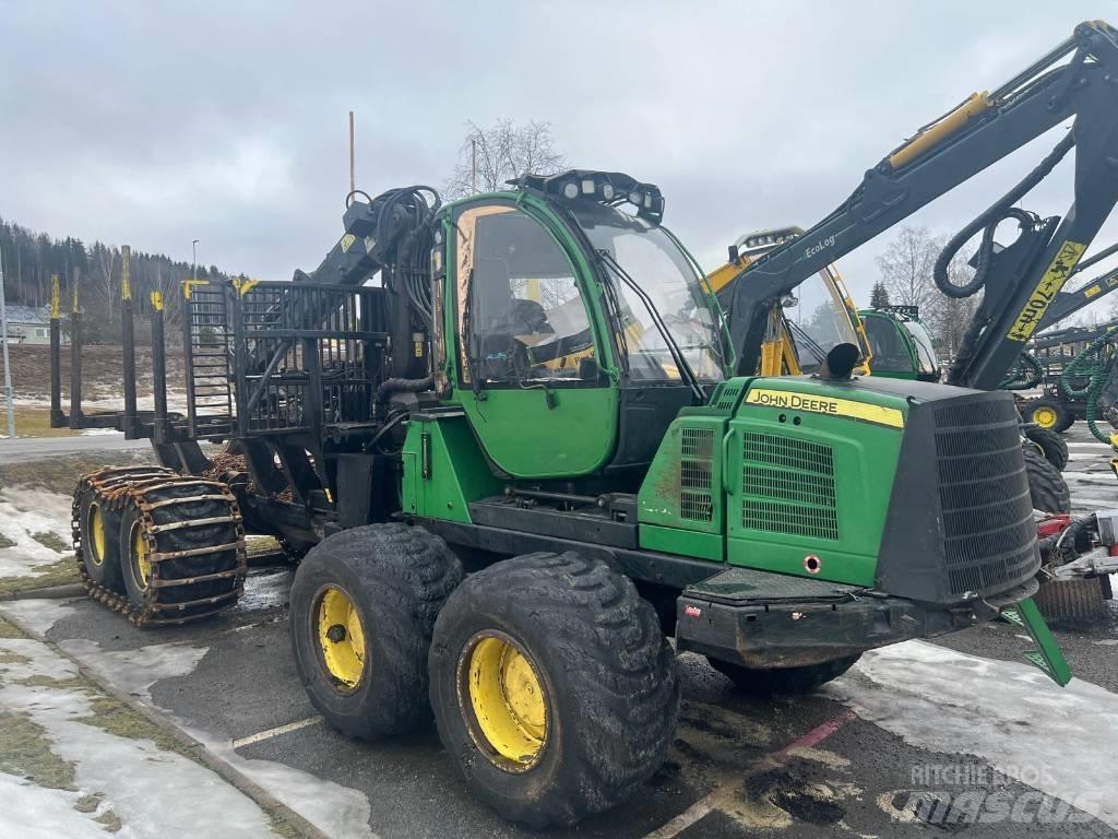 John Deere 1210 E 集運機