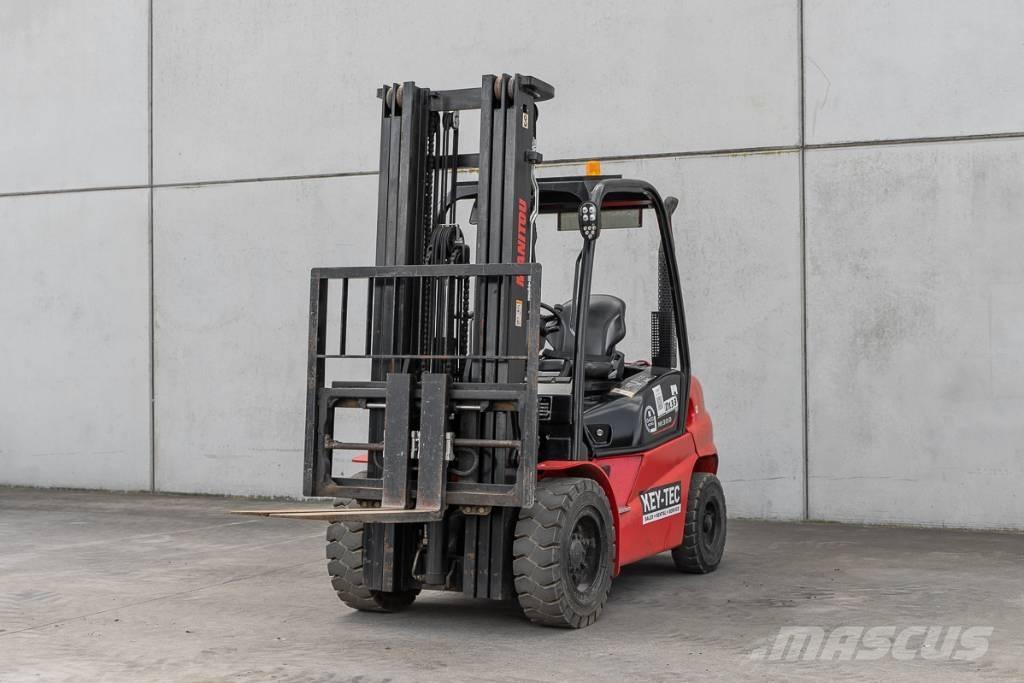 Manitou MI 30 D 柴油卡車