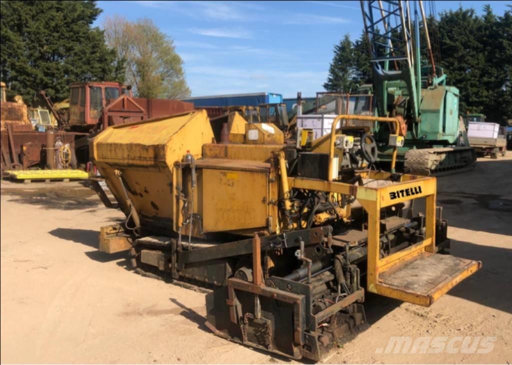 Bitelli BB 621 C 瀝青攤舖機/鋪路機