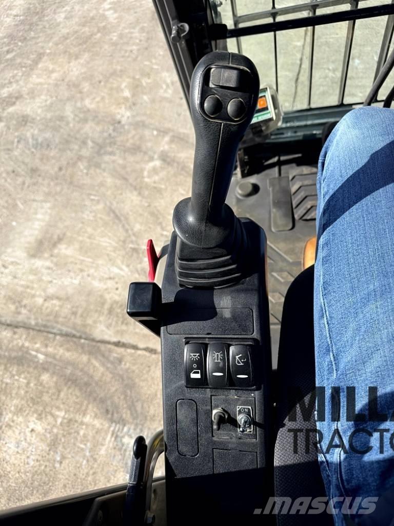 Volvo ECR235EL 履帶式 挖土機/掘鑿機/挖掘機