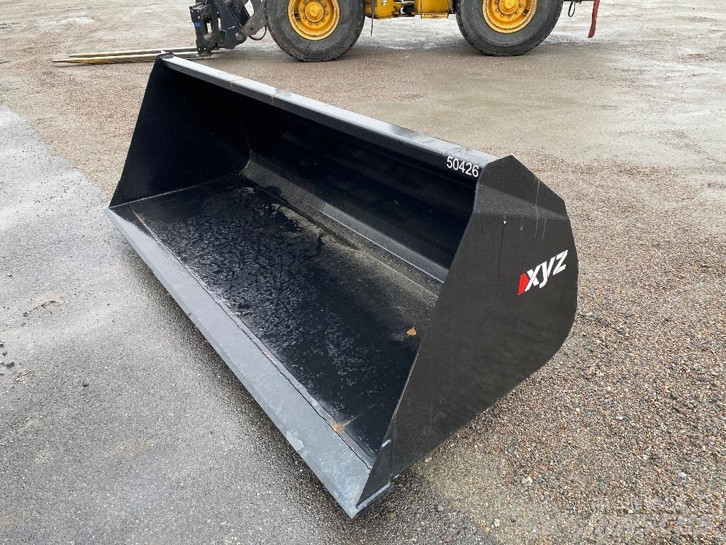 XYZ Snöskopa 260 cm 前端裝載機配件