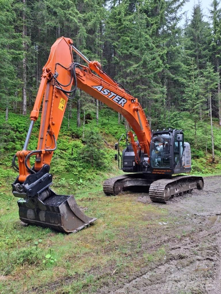Hitachi ZX 225 US LC 履帶式 挖土機/掘鑿機/挖掘機