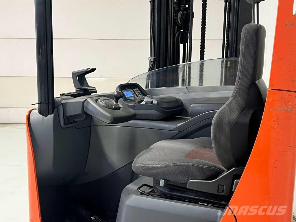 BT RRE160 前伸式堆高機(叉車)