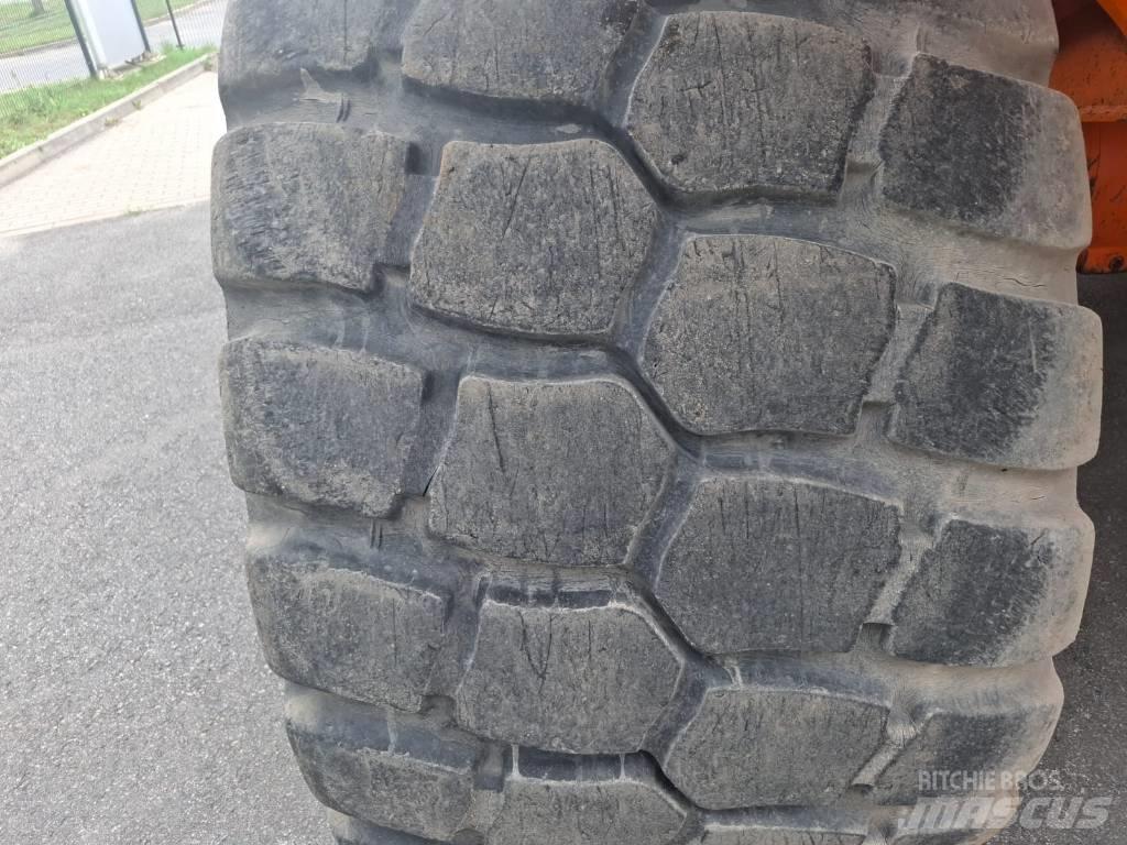Doosan DA 30 鉸接式起吊車