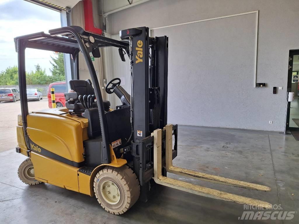 Yale ERP 30 VL 電動堆高機