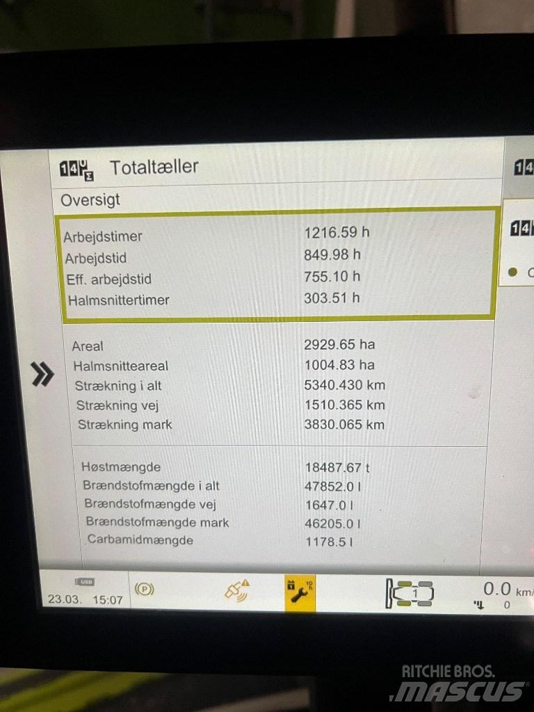 CLAAS Lexion 8700 聯合收穫機