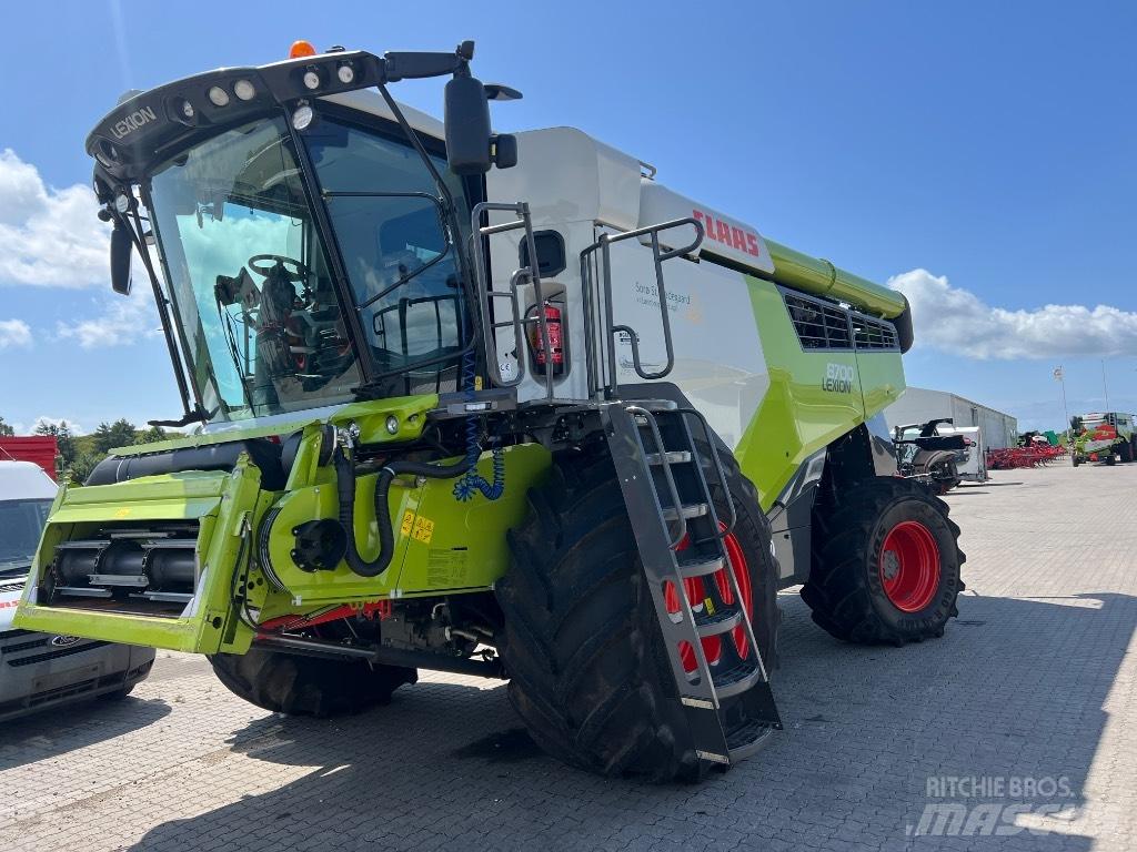 CLAAS Lexion 8700 聯合收穫機