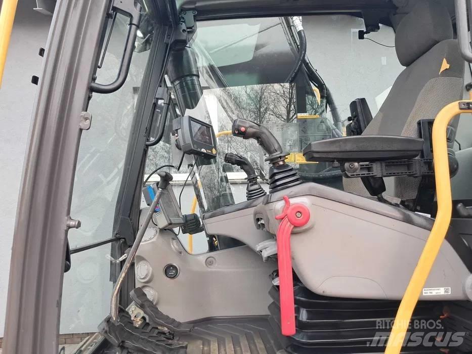 Volvo EC 220 DL 履帶式 挖土機/掘鑿機/挖掘機