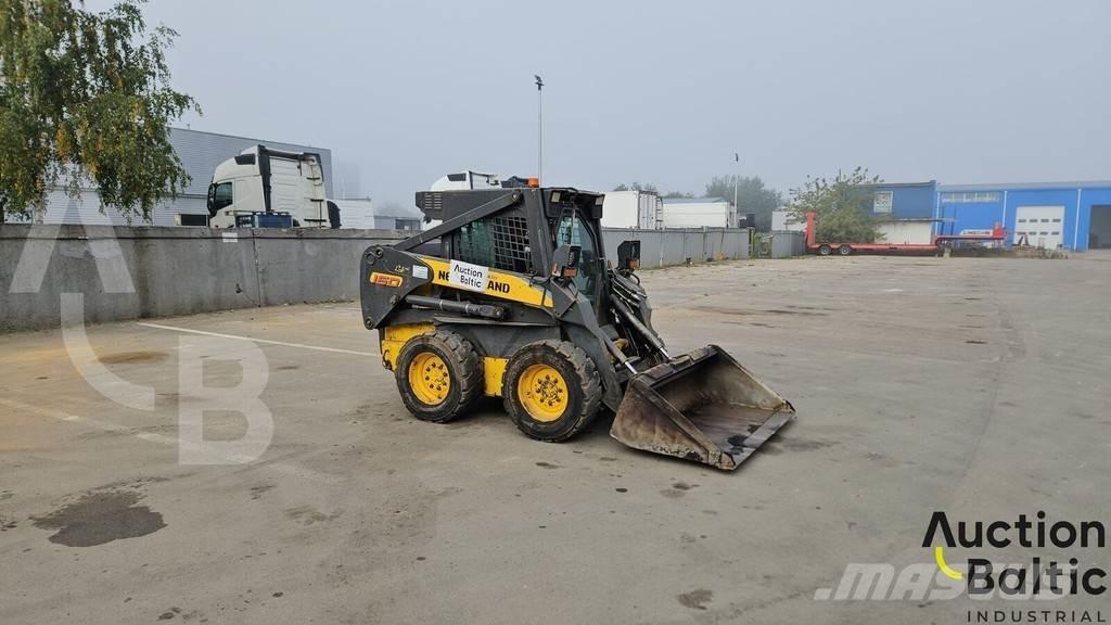 New Holland LS 160 滑移轉向裝載機