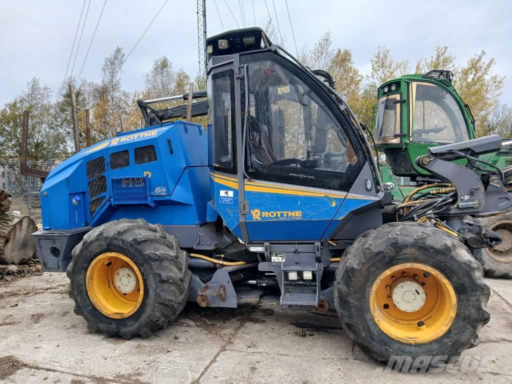 Rottne H8D 收穫機